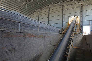 Beton Üreticisi Atölyesi, Kuzey Çin