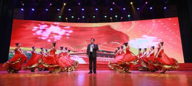 27 Eylül 2019 - Tangshan City, Çin Şarkı Konseri Sahnesi, Tangshan City, Hebei Eyaleti, Çin, Tangshan Şehri, Hebei Eyaleti, Çin.