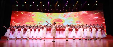 27 Eylül 2019 - Tangshan City, Çin Şarkı Konseri Sahnesi, Tangshan City, Hebei Eyaleti, Çin, Tangshan Şehri, Hebei Eyaleti, Çin.