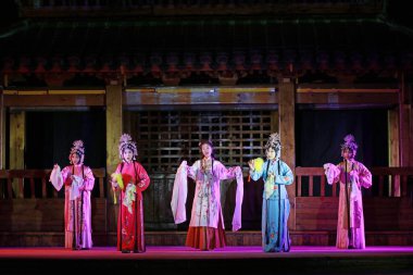 24 Eylül 2019, Tangshan City, Çin: Canlı deneyim dramasının fotoğrafı Gençlik, Tangshan City, Hebei Eyaleti, Çin.