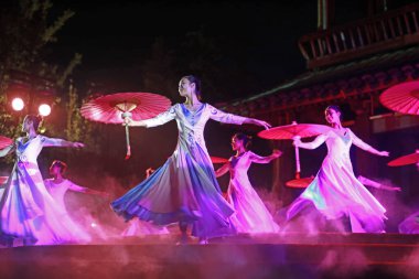 25 Eylül 2019, Tangshan City, Çin: Canlı deneyim dramasının fotoğrafı Gençlik, Tangshan City, Hebei Eyaleti, Çin