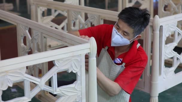 Luannan County Hebeiprovinsen Kina Maj 2020 Arbetstagare Möbelfabrik Arbetar Nervöst — Stockvideo