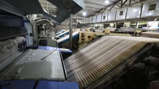 Pamuk Ürünleri Üretim Hattının Makine Ekipmanları Kuzey Çin — Stok video