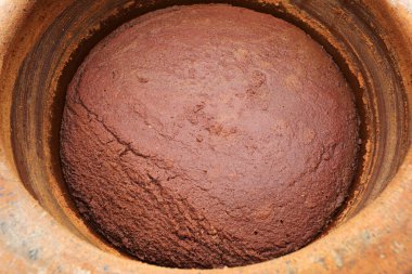 Geleneksel Çin teknolojisiyle pişirilmiş karides yağı.