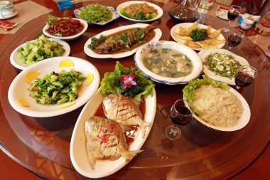 Lezzetli yemekler, Çin restoranları.