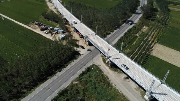 Elektrikli demiryolu şantiyesi, Kuzey Çin