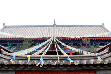 LUAN COUNTY - Kasım 23: Luanzhou şehrindeki bir tapınağın çatı manzarası mimarisi, 23 Kasım 2014, Luan County, Hebei Eyaleti, Çin