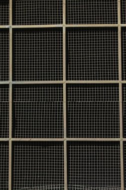 Oksitlenme paslı metal pencere, yakın plan fotoğraf.