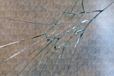 Kırık cam, yakın plan fotoğraf.