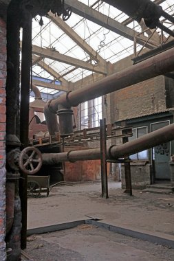 Kullanılmayan fabrikalar atölyesi, yakın çekim