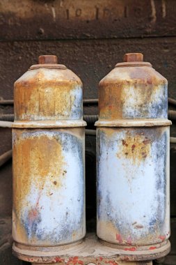 Makineye basınçlı gemi, fotoğrafa yakın çekim.