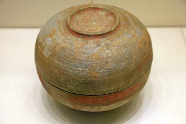 Çin Antik Seramik Malzemeleri