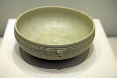 Çin Antik Seramik Malzemeleri