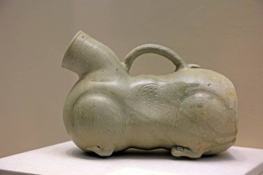 Çin Antik Seramik Malzemeleri