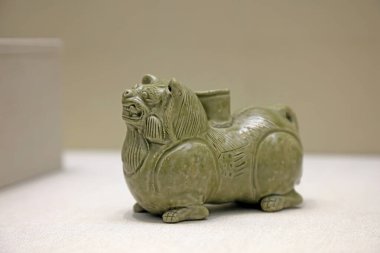 Çin Antik Seramik Malzemeleri