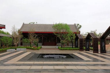 Eşit şartlarda Çin klasik mimari manzarası