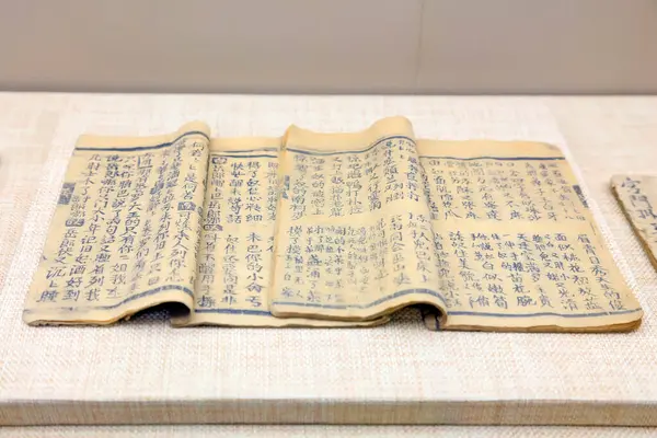 Fotoğrafın Gölge Betiği yakın plan