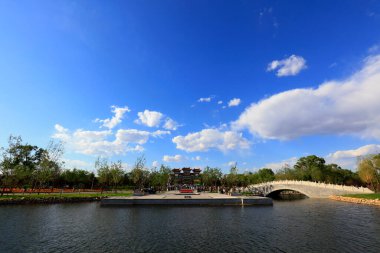 Çin antik mimarisi, bir parkta, Tangshan City, Hebei, Çin