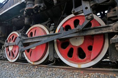 Buharlı lokomotif tekeri fotoğrafa yakın çekim