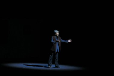 LUANNAN COUNTY, Çin - 25 Eylül 2021: kırsal yaşlılar bakımı temalı modern Pingju 