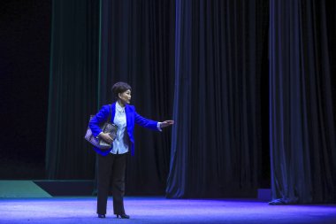 LUANNAN COUNTY, Çin - 25 Eylül 2021: kırsal yaşlılar bakımı temalı modern Pingju 