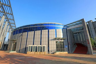 LUANNAN COUNTY, Çin - 21 Ekim 2021: Akademik konferans salonu No. LUANNAN COUNTY, Kuzey Çin 'de 1 Ortaokul