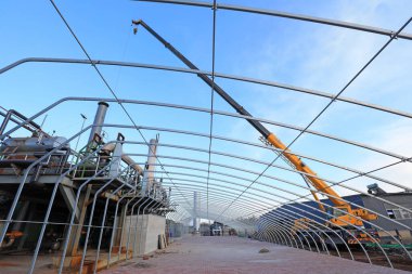 LUANNAN COUNTY, Çin - 10 Ocak 2022: tamamlanmamış inşaat alanı Kuzey Çin 'de bir fabrikada