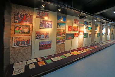 LUANNAN COUNTY, Çin - 17 Eylül 2021: Pekin Opera Müzesi Sergi Salonu, Kuzey Çin