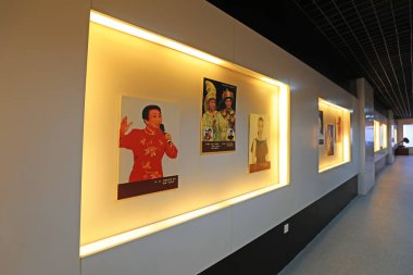 LUANNAN COUNTY, Çin - 17 Eylül 2021: Pekin Opera Müzesi Sergi Salonu, Kuzey Çin