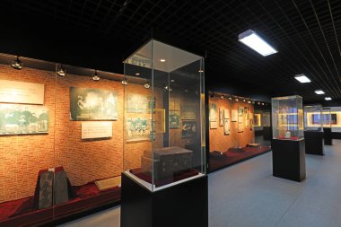 LUANNAN COUNTY, Çin - 17 Eylül 2021: Pekin Opera Müzesi Sergi Salonu, Kuzey Çin