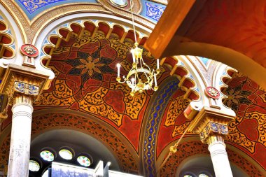 1* Jerusalem Synagogue in Prague. It was built in 1906. Named Jubilee in honor of Emperor Franz Joseph I. Partially destroyed during the war of 1939  1945. The restoration began in 1992.
