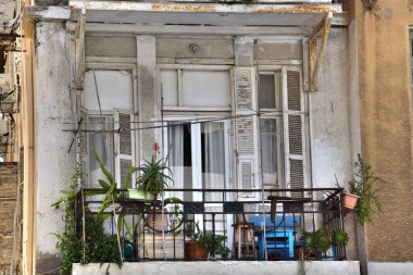 1* Tel Aviv was founded in 1909. Today it is a modern city on the eastern coast of the Mediterranean Sea. The economic and cultural center of the country. The history is frozen in architectural monuments. Tel Aviv yesterday, today, tomorrow.