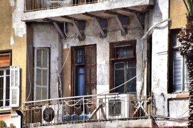 1* Tel Aviv was founded in 1909. Today it is a modern city on the eastern coast of the Mediterranean Sea. The economic and cultural center of the country. The history is frozen in architectural monuments. Tel Aviv yesterday, today, tomorrow.