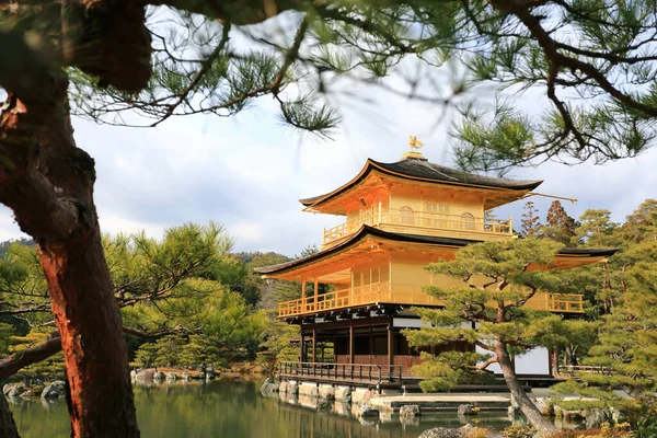 Beroemde Markt Kinkakuji Tempel Golden Pavilion Kyoto Japan — Stockfoto