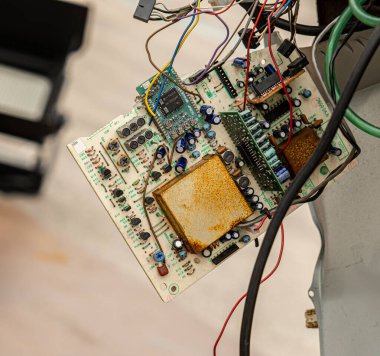 Viyana, Avusturya, 27 Eylül 2022 Tipik bir ev halkının ürettiği elektrik atığı