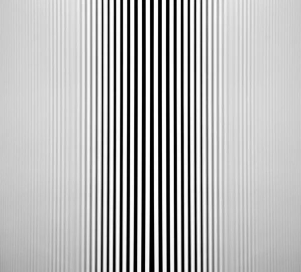 白とグレーの色合いで線を収束する背景 — ストック写真