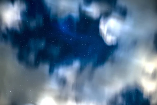 Céu Noturno Com Estrelas Nuvens Borrão Movimento — Fotografia de Stock