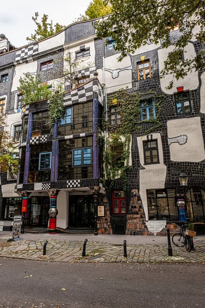 Wiedeń Austria Września 2022 Dom Hundertwassera Wiedniu Austria Atrakcja Turystyczna — Zdjęcie stockowe