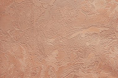 Duvar kâğıdı desenli dekore edilmiş yatak odası ya da kabul odası tasarımı. Soyut keten rengi bej, sepya ve krem rengi