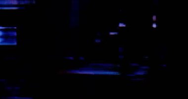 Analog Televizyon ya da Monitör 'de arızalı TV ekran makro video, soyut şekil ve renkler