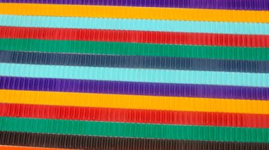 Soyut kıvrımlı kağıt arka plan. Kaba dekoratif kağıt dokusu