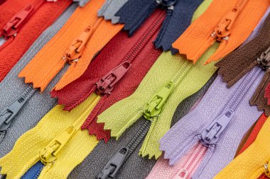 Bağlayıcı kumaş veya tekstil için el yapımı terzilik desenli çok renkli plastik fermuarlar veya Zip Fasteners