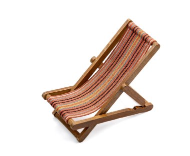 Beyaz arkaplanda klasik güneş yatağı