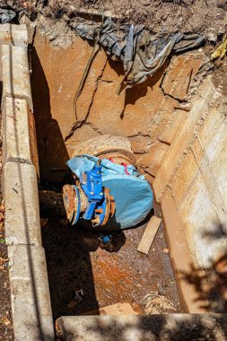 Şehrin su tedarik sisteminin rehabilitasyonu, eski su taşıma hattının restorasyonu