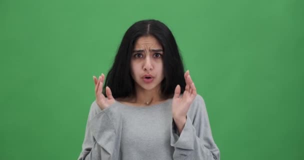 Femme Choquée Disant Non Dans Peur Voir Quelque Chose Horreur — Video
