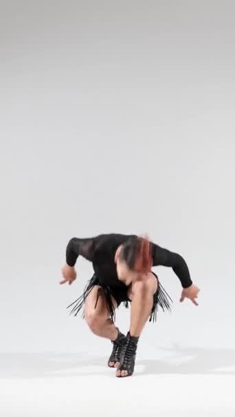 Professional Sensual Caucasian Man Dancer High Heels Leather Skirt Performing — Stock Video