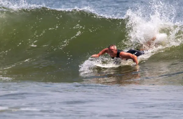 Gilgo Beach New York Usa Juley 2023 Surfer Working Hard — Stock Photo, Image