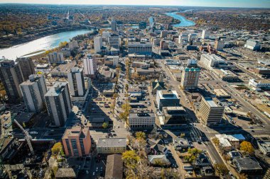 Saskatoon, Saskatchewan, Kanada şehir merkezinin hava manzarası
