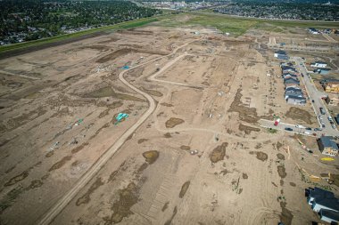 Saskatchewan, Saskatchewan 'da bir mahalle olan Brighton' un havadan görünüşü, şehrin doğu yakasındaki Holmwood Banliyö Geliştirme Bölgesi için planlanan birkaç topluluğun ilki..