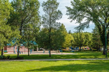 Thornton Park is located in the Exhibition neighborhood of Saskatoon.